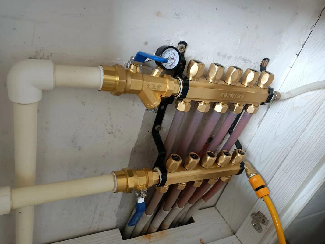 更換分水器，溫暖過冬的關(guān)鍵一步——平度陽光地暖清洗全記錄
